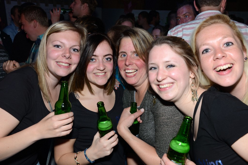 ../Images/Feest zonder naam 2015 114.jpg